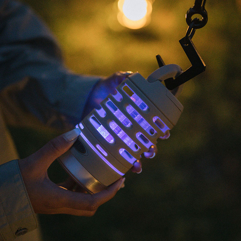 Naturehike kempingové svetlo Star Skimmer s ochranou proti komárom 214g - zelená
